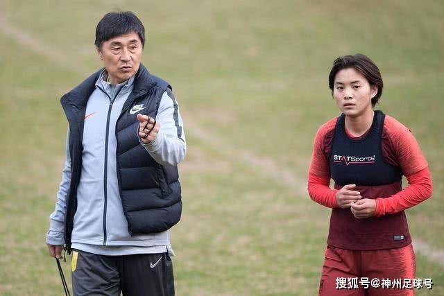 荷兰总理向美国施压：请勿进一步限制ASML对华出口
